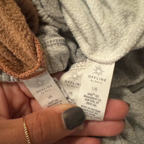 Aerie Offline Lounge Shorts - Picture 2 of 2